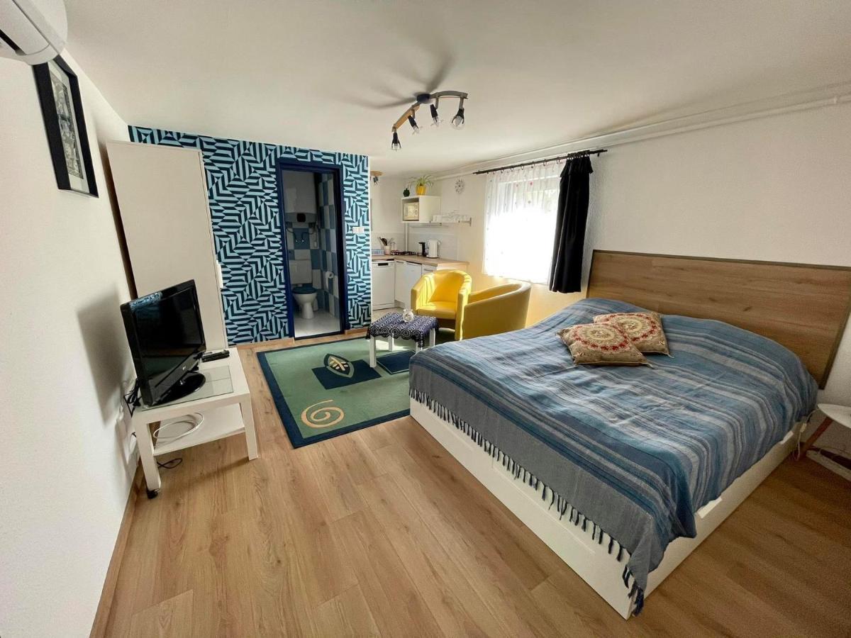 Jorgos Apartman Keszthely Buitenkant foto